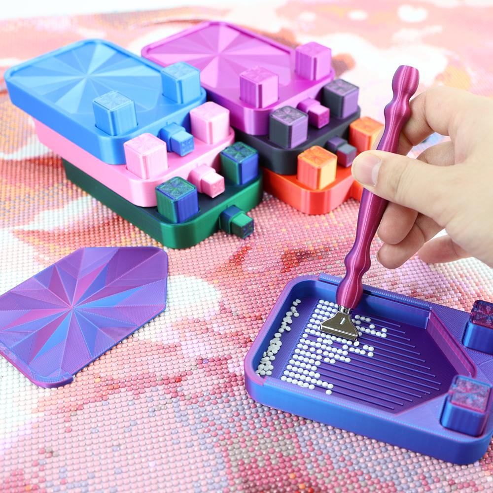 Mehrfarbige Diamond Painting Werkzeugschale, Diamond Art Schale mit Deckeln und 2 kleinen Mülleimern, Geeignet für Diamond Art Kits