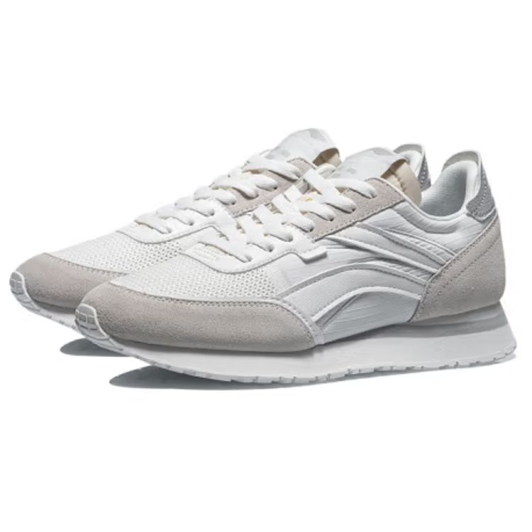 Li Ning Comfortable Versatile Shock Absorbing Non-Slip Wear-Resistant Lightweight Low-Top Running Shoes Men sneaker Cloud-White AGCR195-3