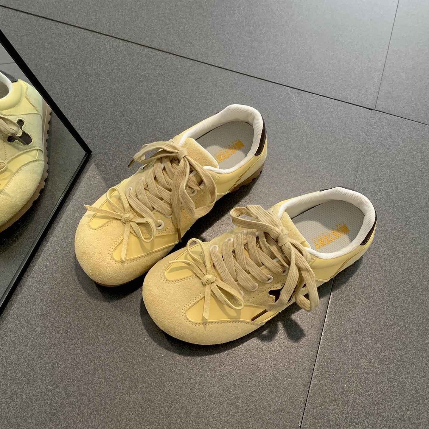 

White retro versatile inner height-increasing ballet training shoes women s 2025 new summer flat casual Forrest Gump sports shoes 40 жёлтый