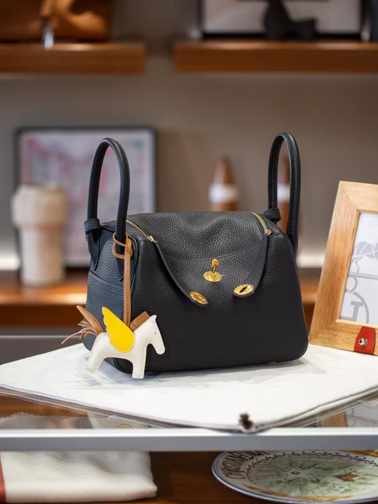 Top-grain Cowhide, 26cm Shafi Thread, Women's Doctor Bag, Genuine Leather Single-shoulder Handbag, Pillow Bag