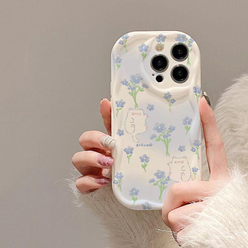 

Blue Tulip Kitten Phone Case for Apple 17pro/16promax/15/14 - Cute & Lovely Design iPhone 16 Pro Max