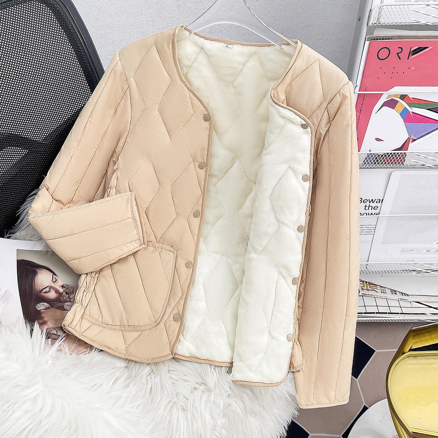 

Женская приталенная куртка с хлопковой подкладкой и бархатной подкладкой для тепла, легкая и тонкая, идеально подходит в качестве базового слоя или утолщенного пальто. XL (100-112 lbs) хаки