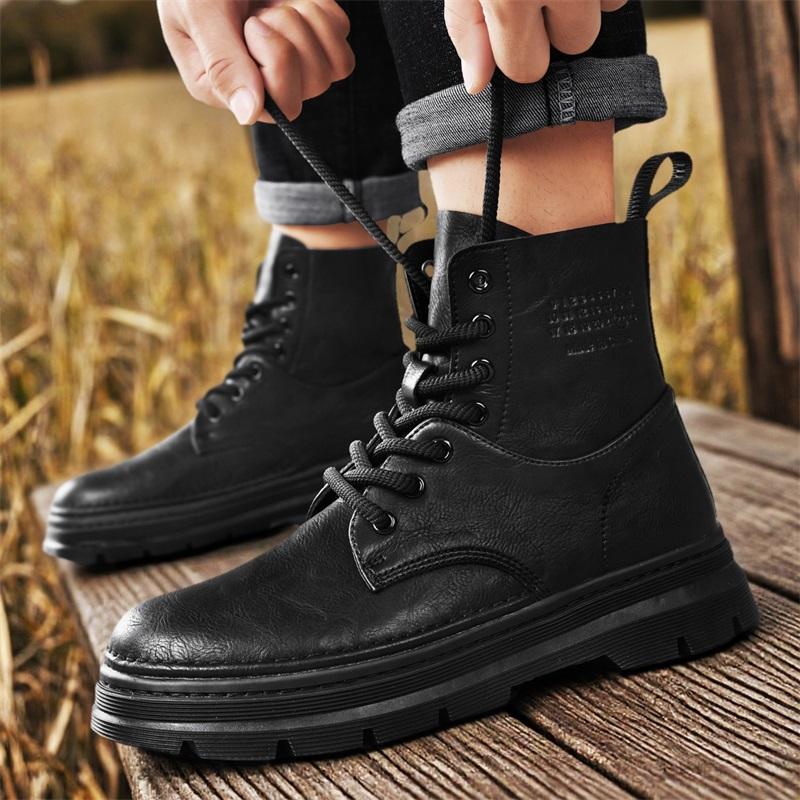 Italian Genuine Leather Outdoor Ankle Boots Lightweight Casual Boots Men Boots Designer Work Boots Classic Handmade Boots Black