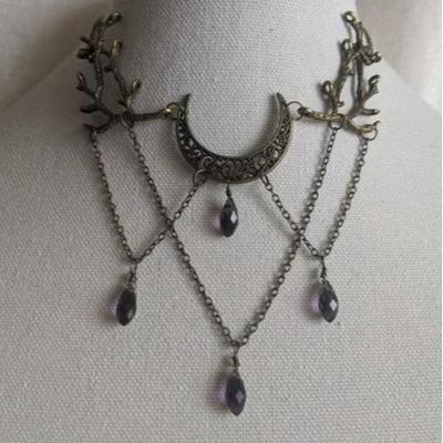 Handmade Wiccan Water Drop Crystal Necklace with Retro Branch Design