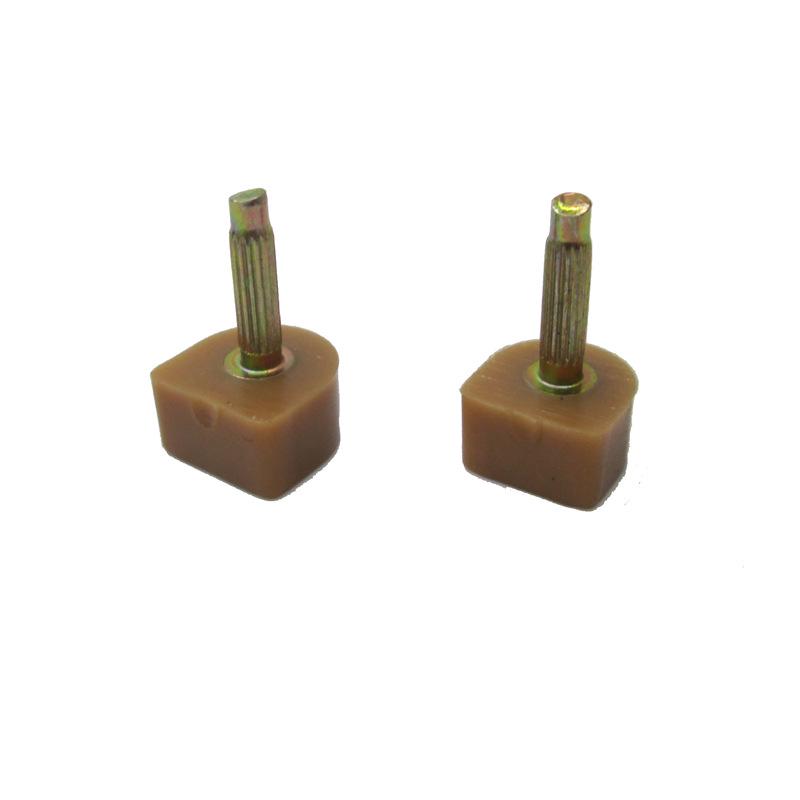 Black and Apricot High Heels with Thick-Thin Core, Transparent Shoe Repair Tips, and Frosted Heel Nails