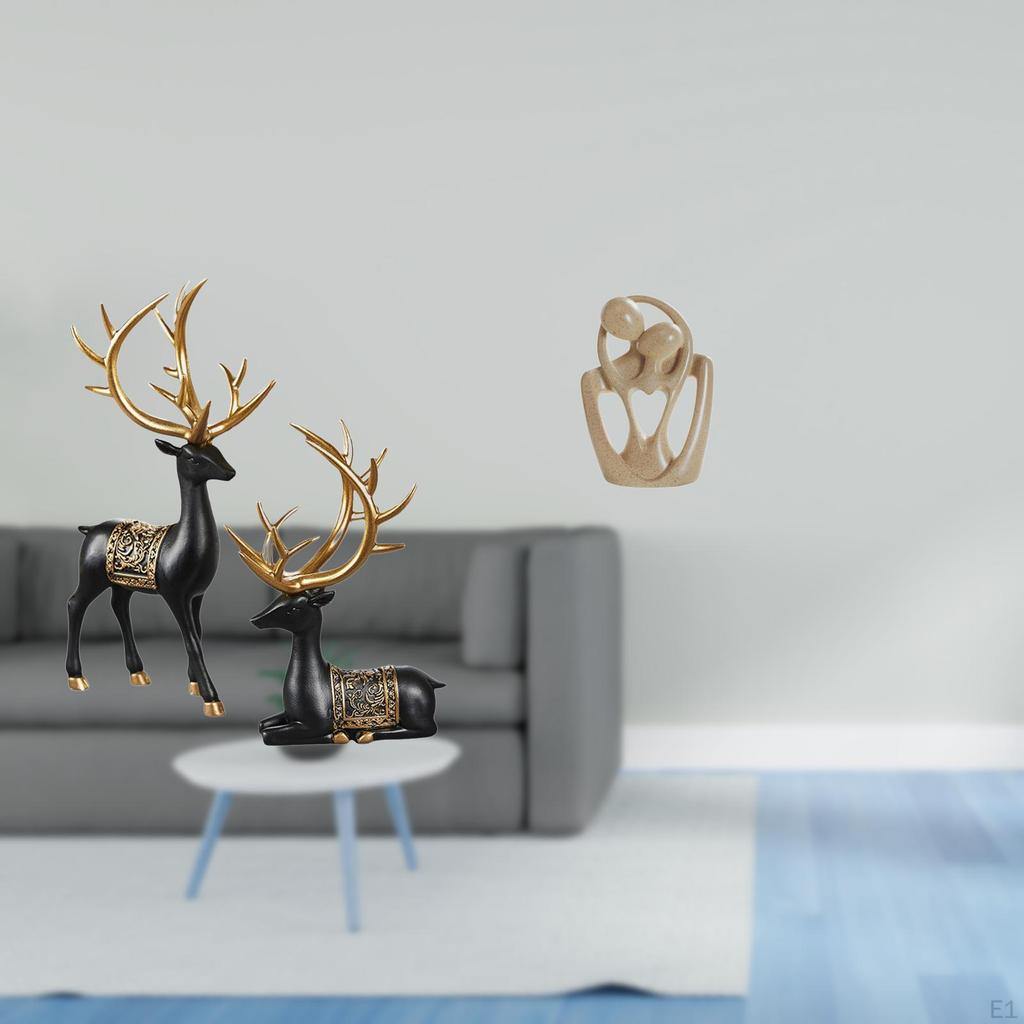 Reindeer Elk Resin Animal Sculpture And Abstract Couple Figurine Creative Statue Collection for