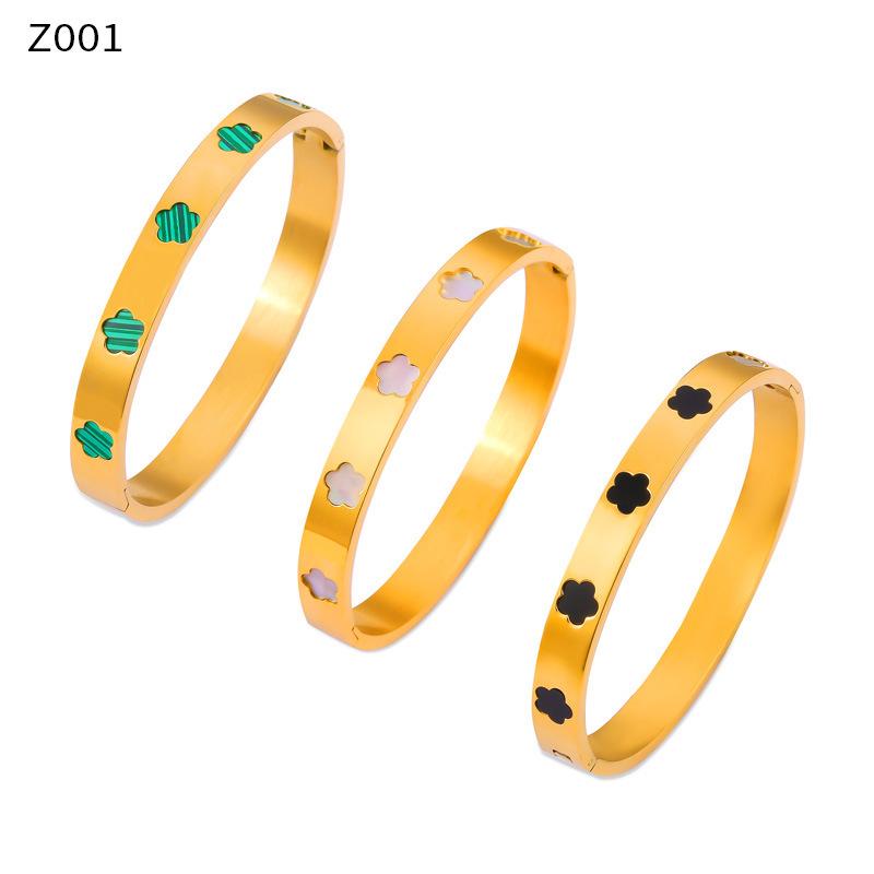 Elegant Gold-Plated Titanium Steel Bracelet with White Shell Flower and Geometric Acrylic Inlay