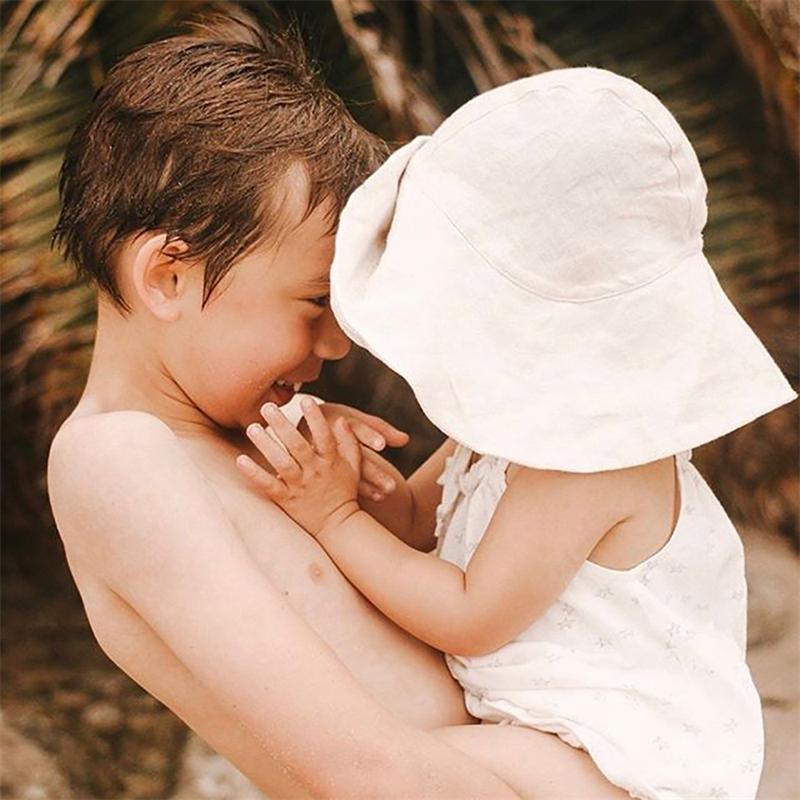 Sombrero de Sol para Bebé Verano Niños Niñas Sombrero de Cubo Niños Algodón UV Sombreros de Viaje Niño Ala Ancha Exterior Gorras de Playa Moda Casual Sombrero Panamá