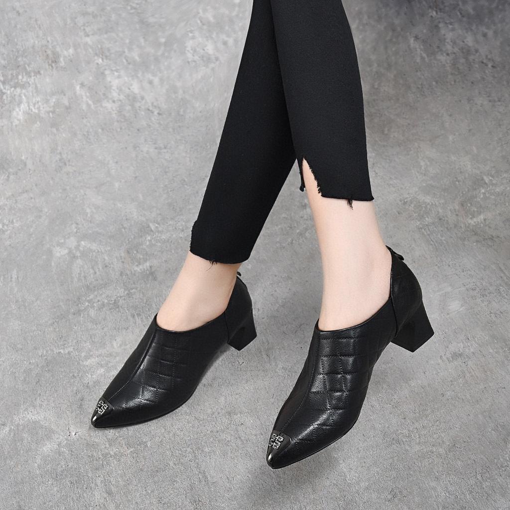 Ankle Boots New Small Fragrant Wind Rhombus Pattern Iron Bag Pointed Deep Mouth Women's Shoes First Layer Cowhide Temperament High Heels
