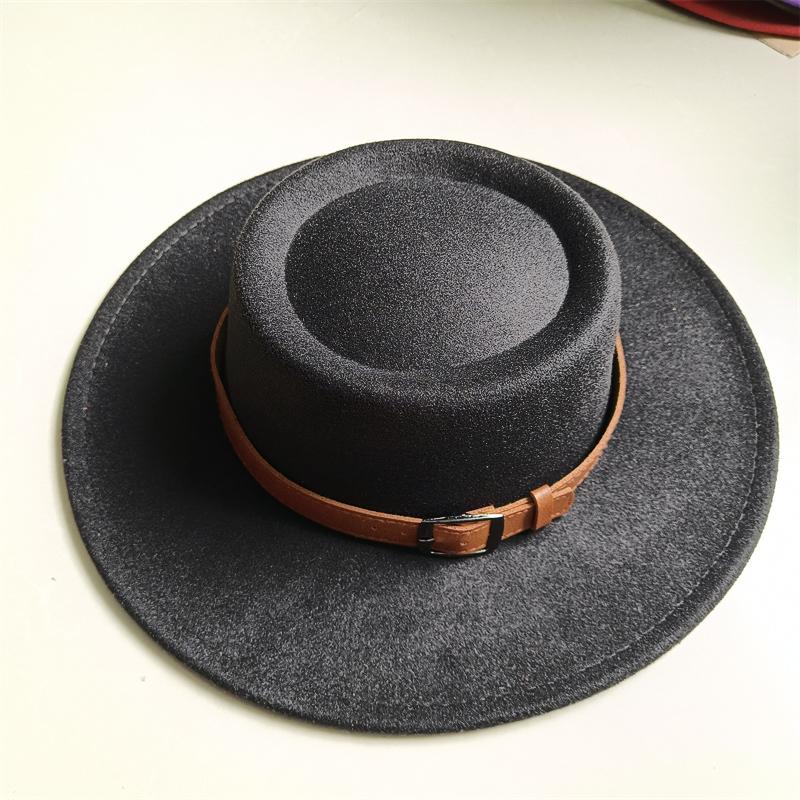 2026 Fedora Hat Winter Round Convex Flat Top Belt Accessories Rose Red Felt Jazz Hat for Men and Women Fedora Gorras