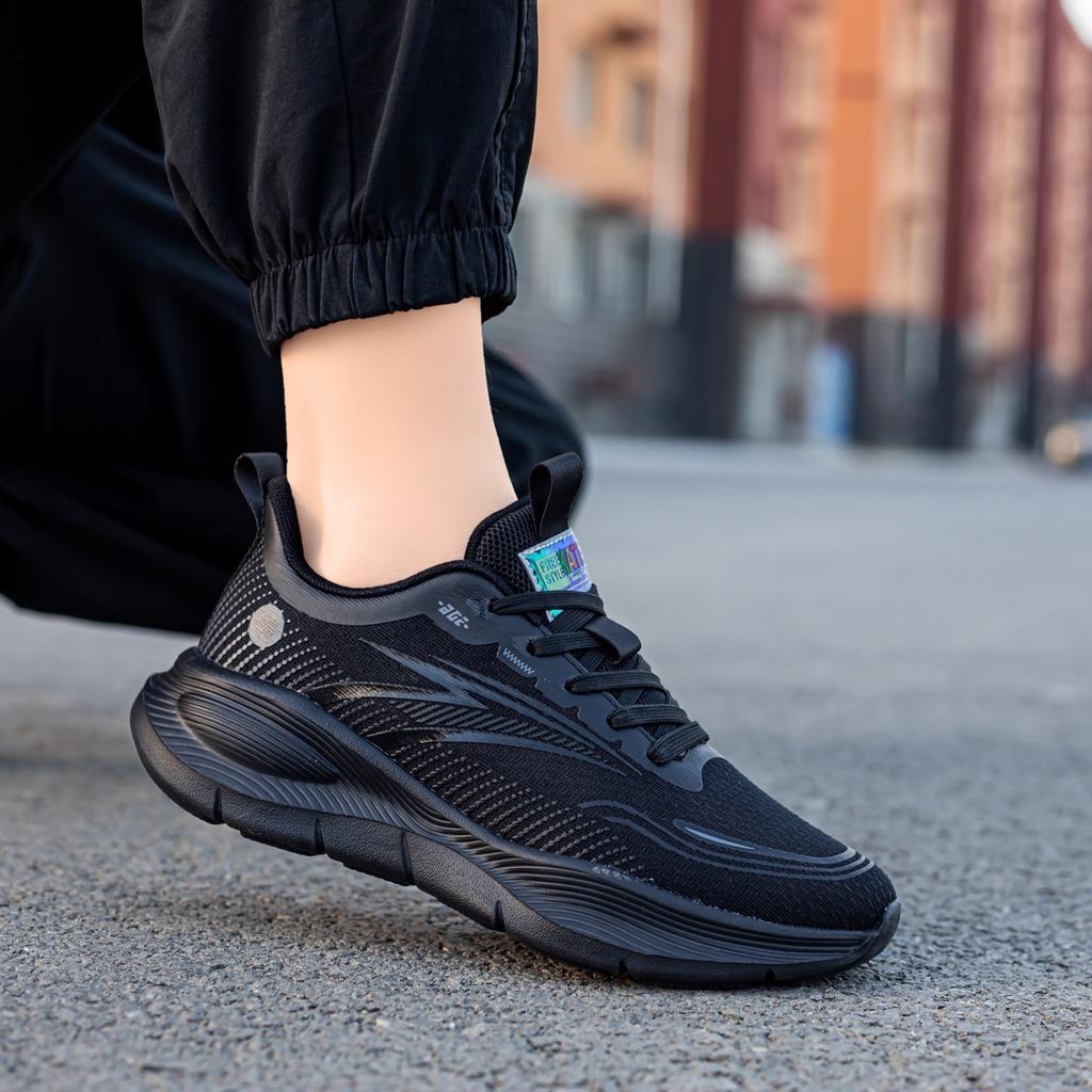 Summer mesh breathable men's shoes youth running shoes soft sole comfortable casual shoes trendy sports sports shoes