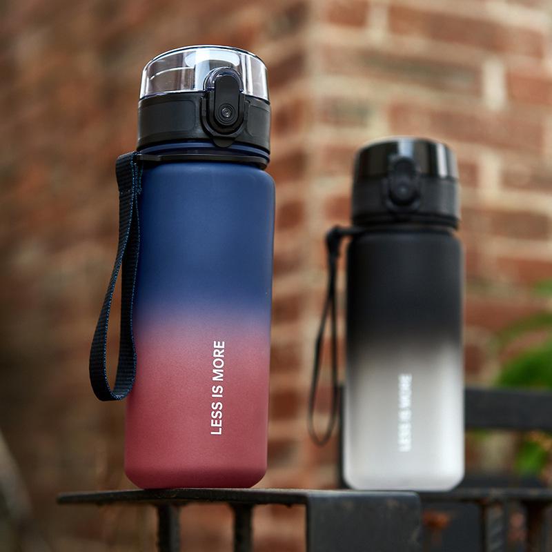 Sticlă de apă portabilă creativă pentru studenți - Capacitate mare, anti-vărsare, design sportiv de vară pentru copii