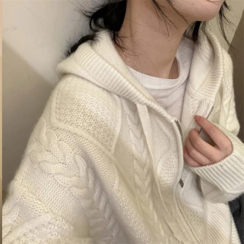 2025 Autumn/Winter Women's Thickened Pure Wool Hooded Cardigan with Pockets - Versatile Fashion Knitwear Outerwear