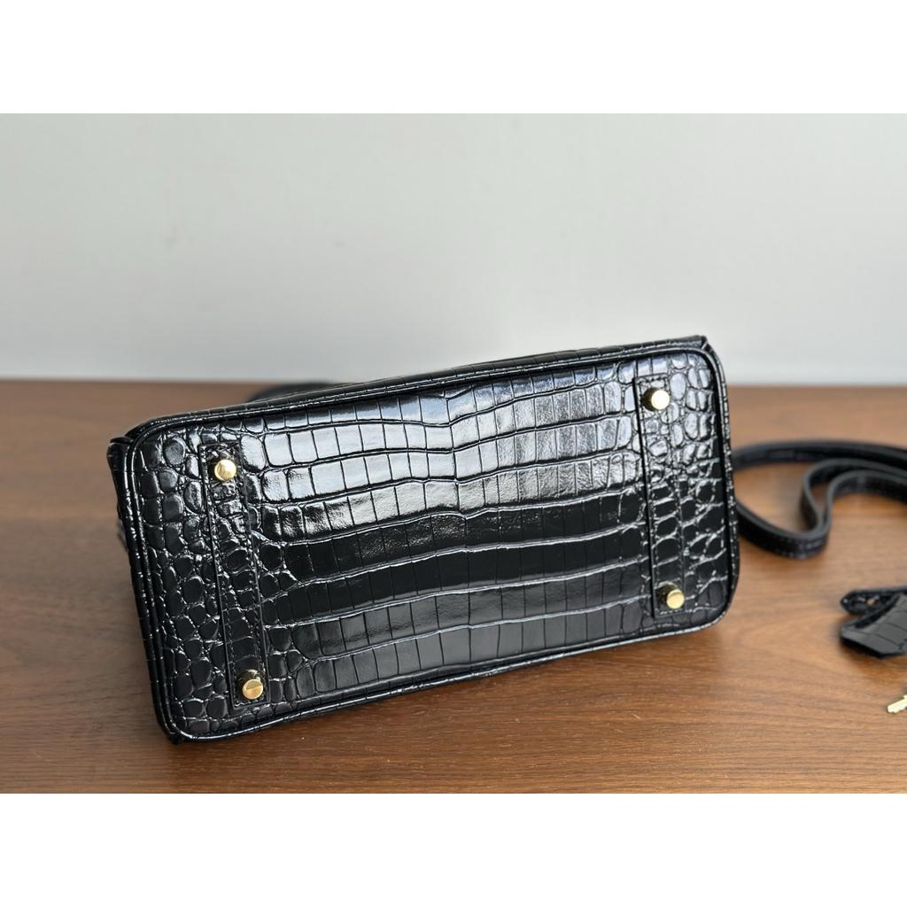 Popular Crocodile Pattern Horizontal Plate Platinum 30cm Genuine Leather Women's Bag, European and American Fashion Cowhide Large Bag, Commuter