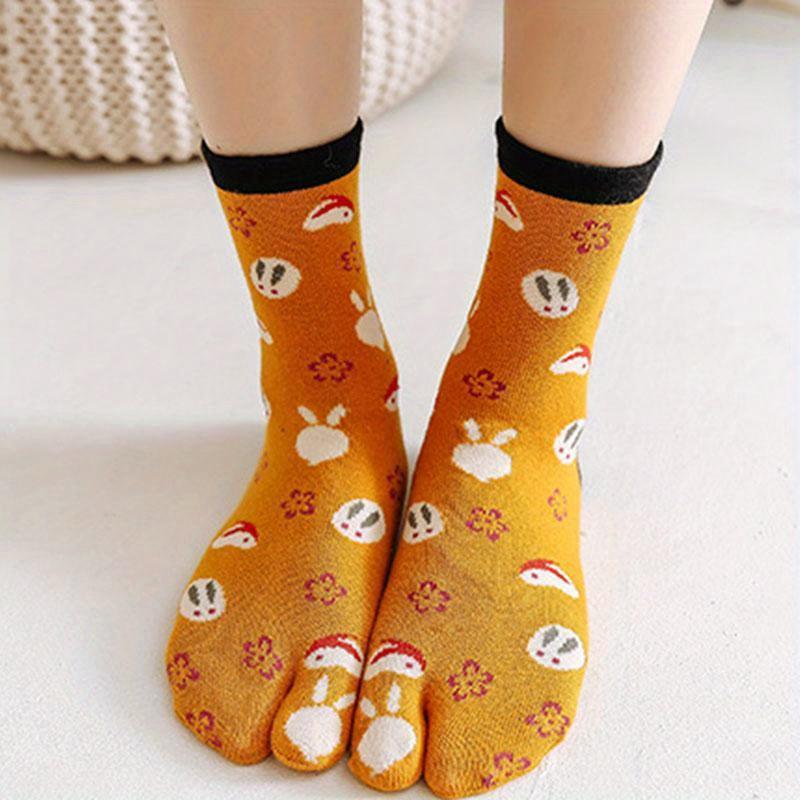 Two toed socks Women's cotton mid tube autumn and winter cartoon animal sweat absorbing warm Women's socks split toe socks