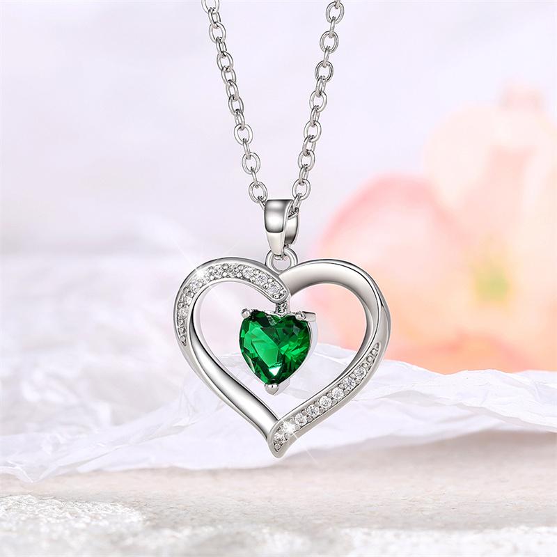 Huitan Green Heart Cubic Zirconia Love Necklace for Women Wedding Anniversary Party Elegant Female Necklaces Statement Jewelry