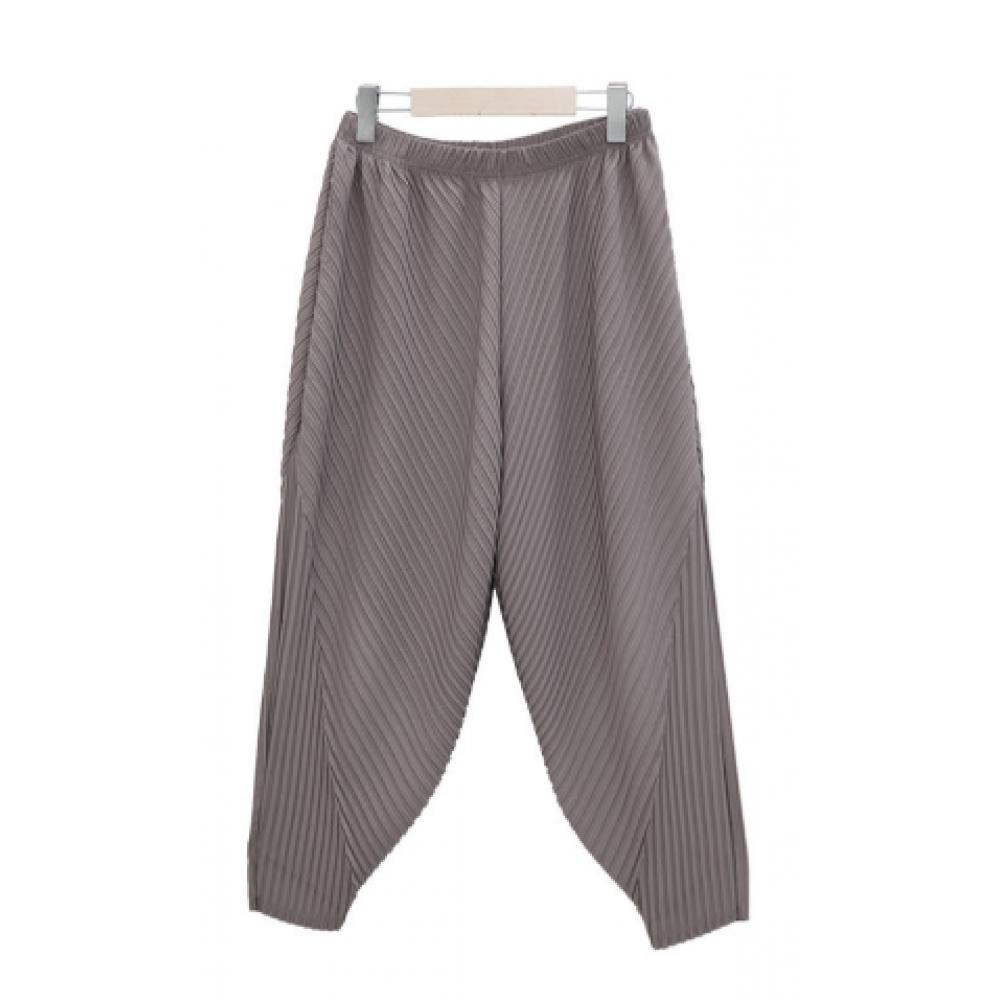 Shiz Madam Women S aSymmetrical pleatS Baggy pantS P92036