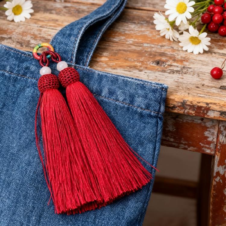 Versatile Keychain with Double Tassels Designs Polyester Silk Fringe with Loop for Keys Bags Decoration