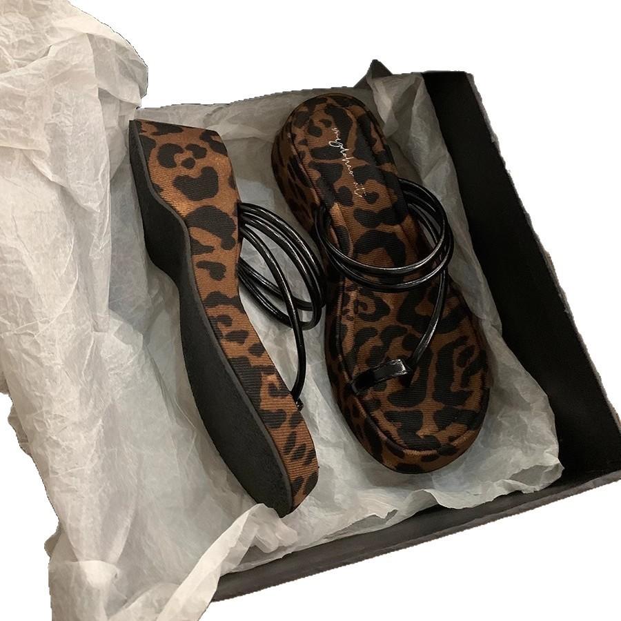 INS Wind~ Thick-soled Heightening Cool Slippers Women's Shoes Wear 2025 New Summer Leopard Print Toe Sandals Women's Trend