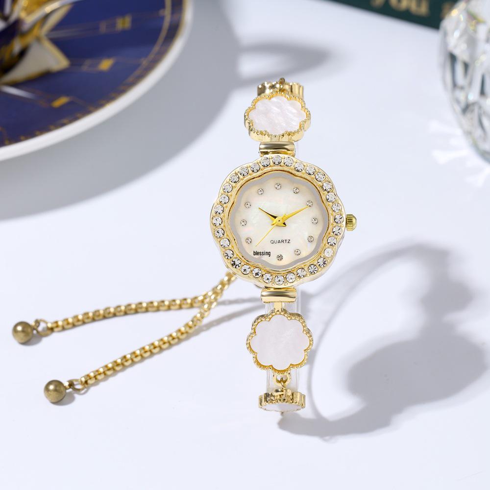 Sonnenblumen-Diamant-Inlay-Uhr mit Auszieharmband - Grenzüberschreitender Studentenstil