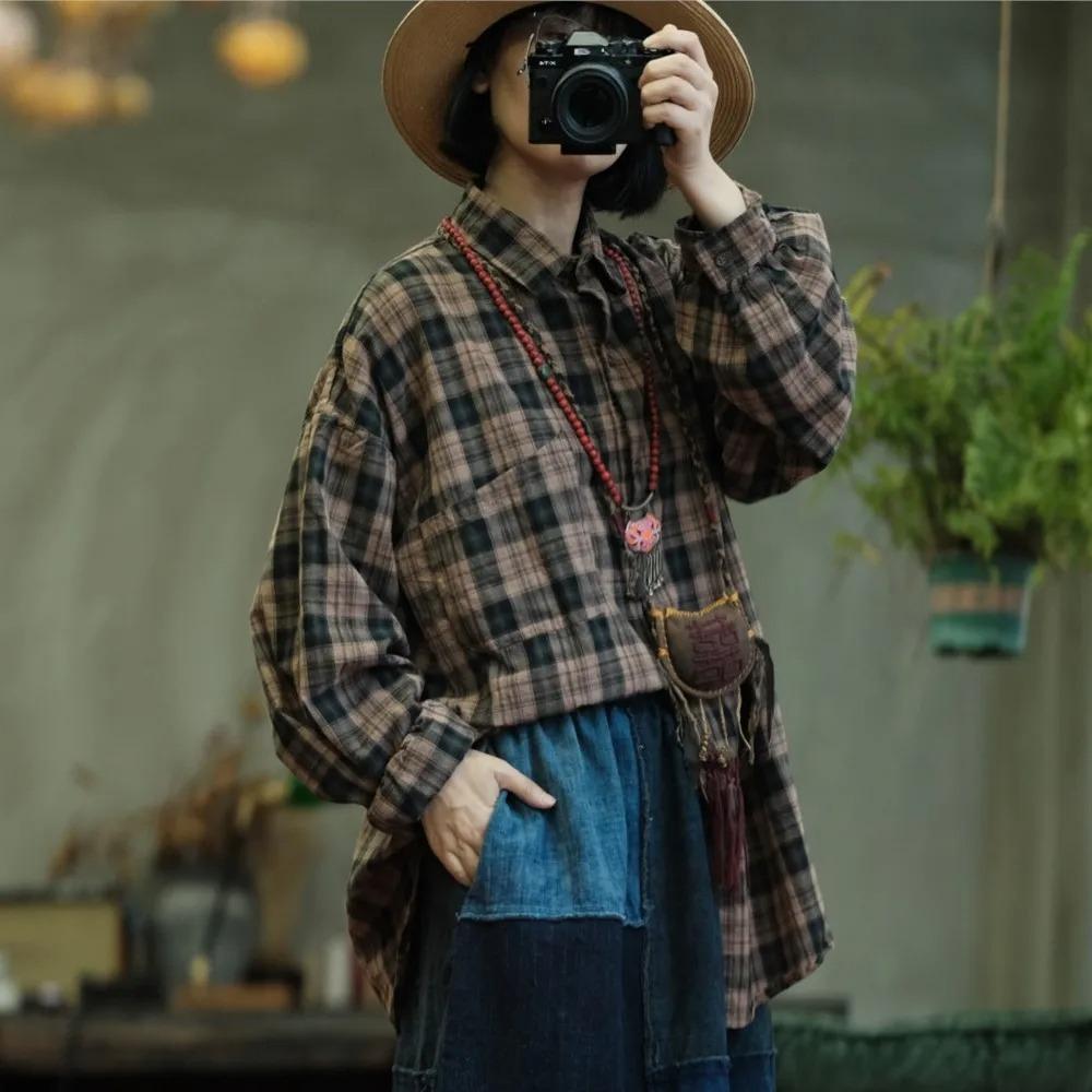 Johnature Women Vintage Plaid Shirts Tops Turn-down Collar Long Sleeve Autumn Button Pockets Female Blouses