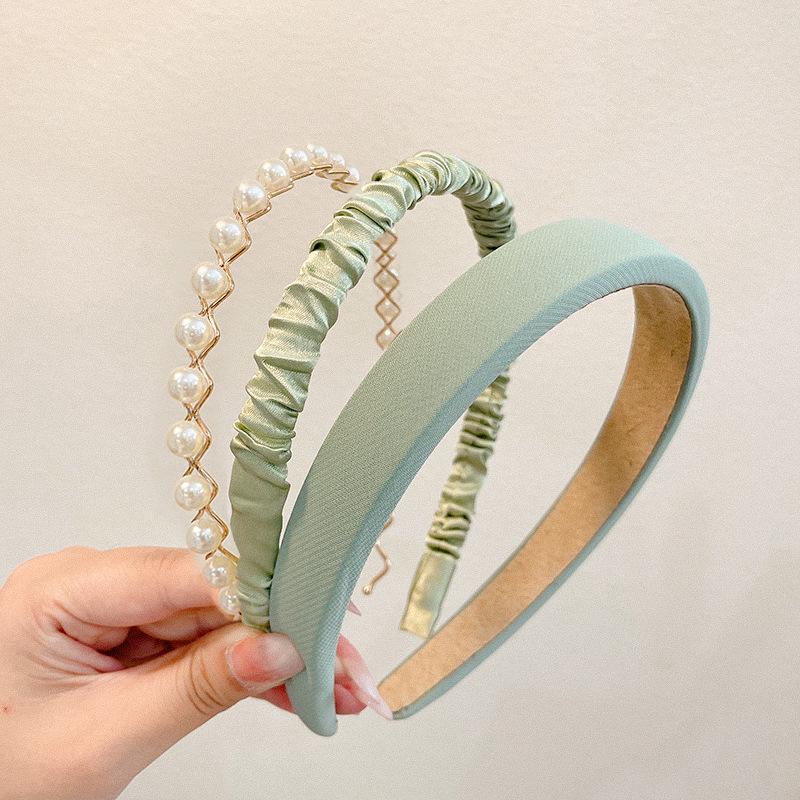 Sponge Headband & Pearl Hair Clip Set for Women – Versatile Summer Hair Accessory for Face Washing & Styling