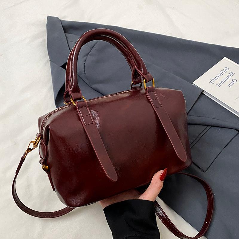 IELGY Large Capacity Boston Bag Commuter All-Match Handbag Retro One-Shoulder Messenger Pillow Bag