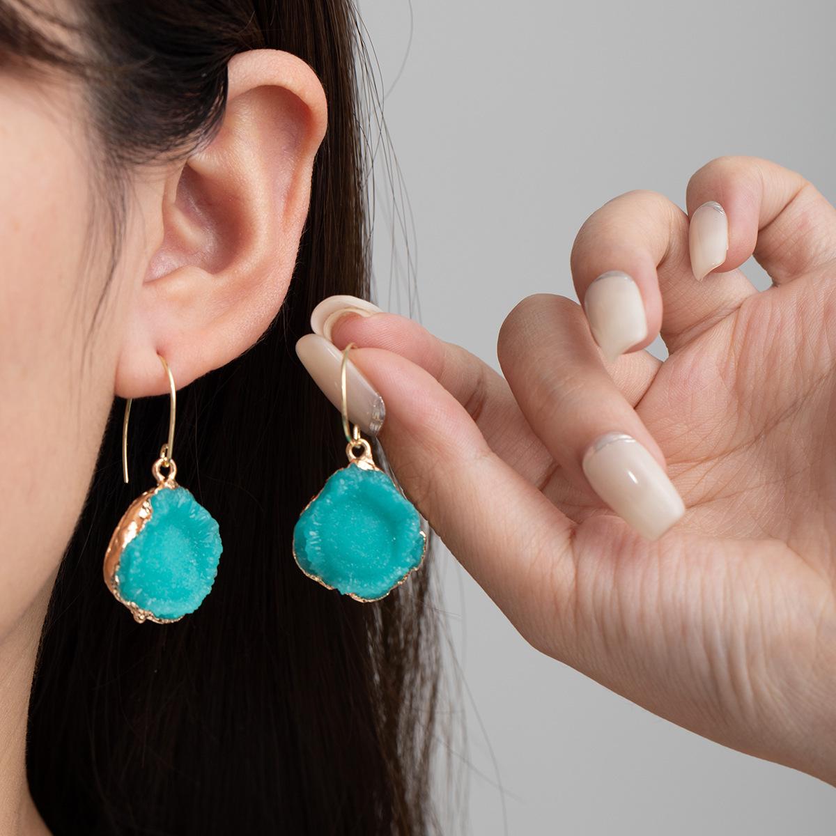 Irregular Geometric Blue Pendant Earrings - High-End, Fashionable, Versatile Summer Arrivals, Eye-Catching Design.