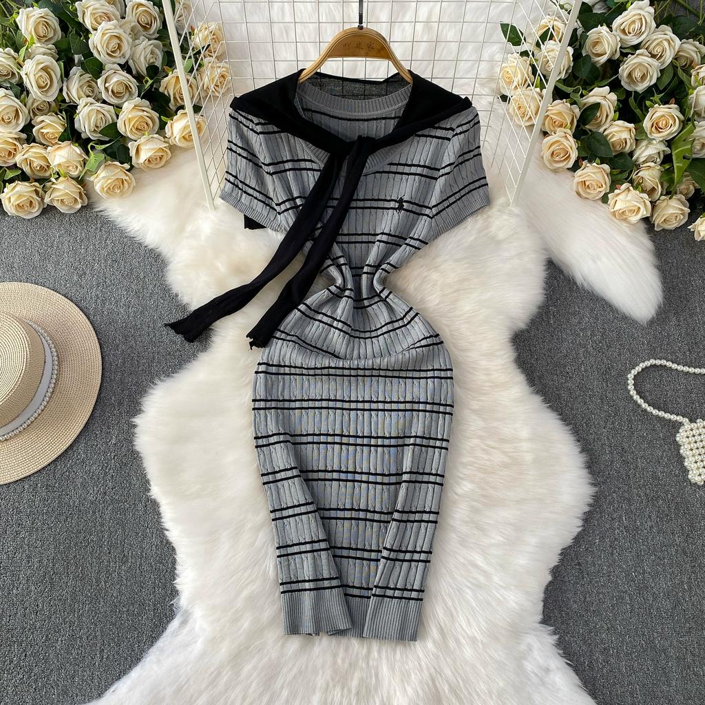 Sommer Damen Casual Kurzarm Gestreifter Strickpullover Mini Etuikleider mit Schal