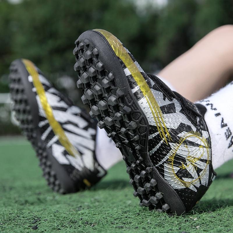 minimalist soccer cleats