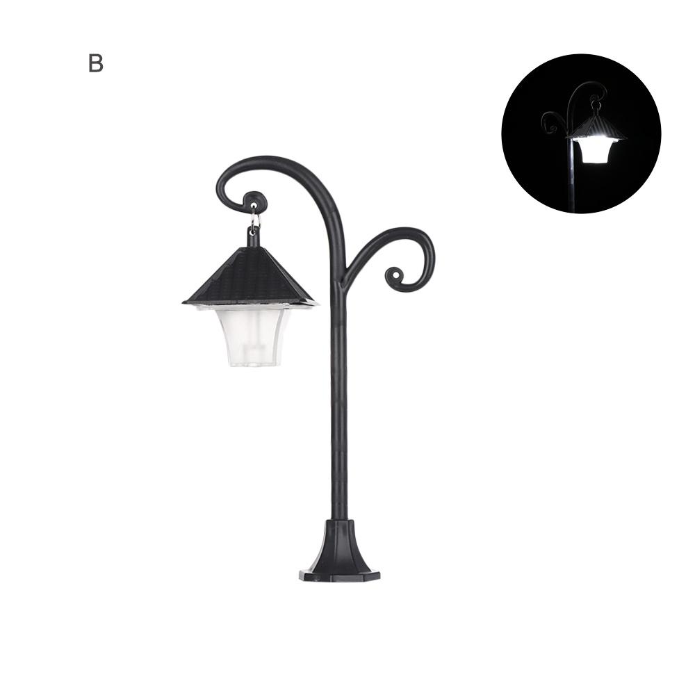 5PCS Plastic Model Mini Retro Street Lights Miniature Simulation Dollhouse Decor Decorative Lights Mini Christmas Style