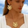 Collana Pendente Linea Geometrica Minimalista con Design Svuotato