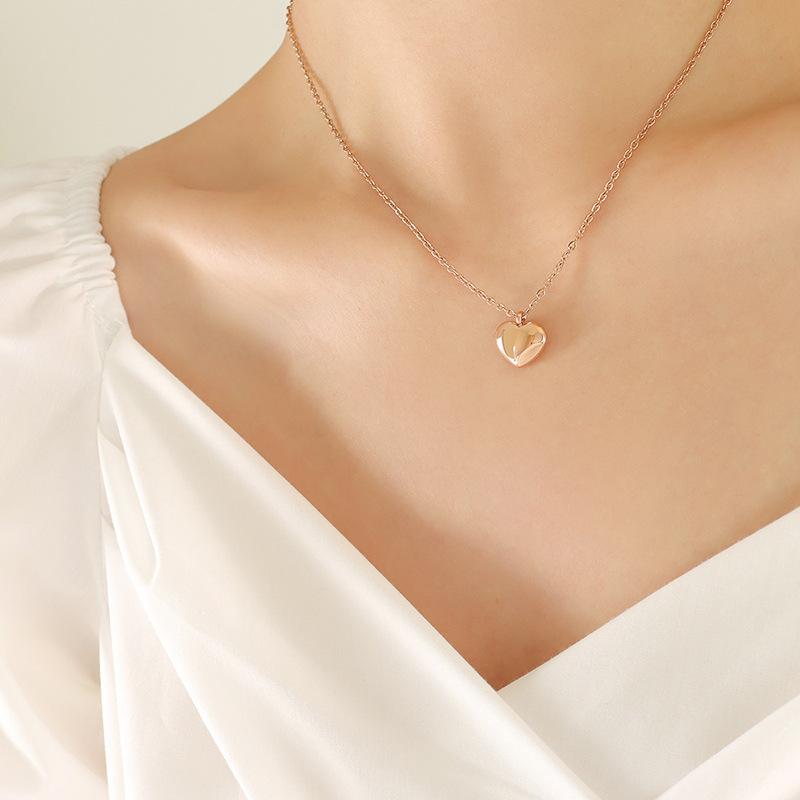 Qiong Yao 18K Gold-Plated Heart Couple Necklace - Trendy Titanium Steel Clavicle Chain P051