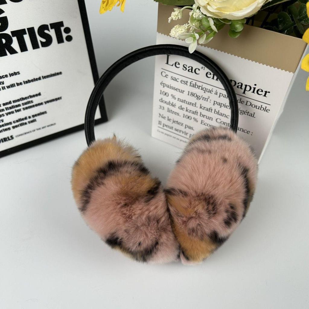 Women's Cute Plush Rabbit Fur Earmuffs: Warm, Windproof, and Retractable Ear Covers for Winter Cycling
