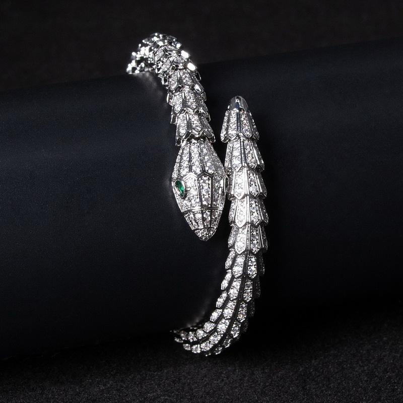 Light Luxury Snake Bangle Gold Plated
