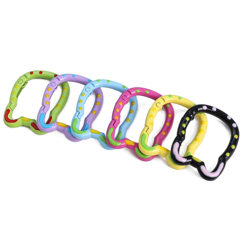 Alloy Lucky Cat Keychain: Double-Sided Drip Oil Pendant with Spray Paint Finish