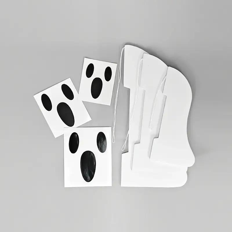 2 Stück Halloween Hängende Waben Weißer Geist 3D Papierlaterne Ornament für Halloween Party Haus Innen Außen Hof Dekoration