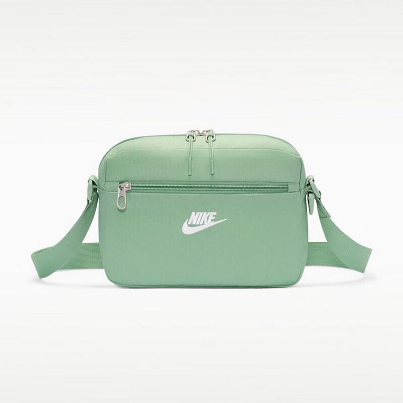 Nike Men s Casual Shoulder Bag One Size