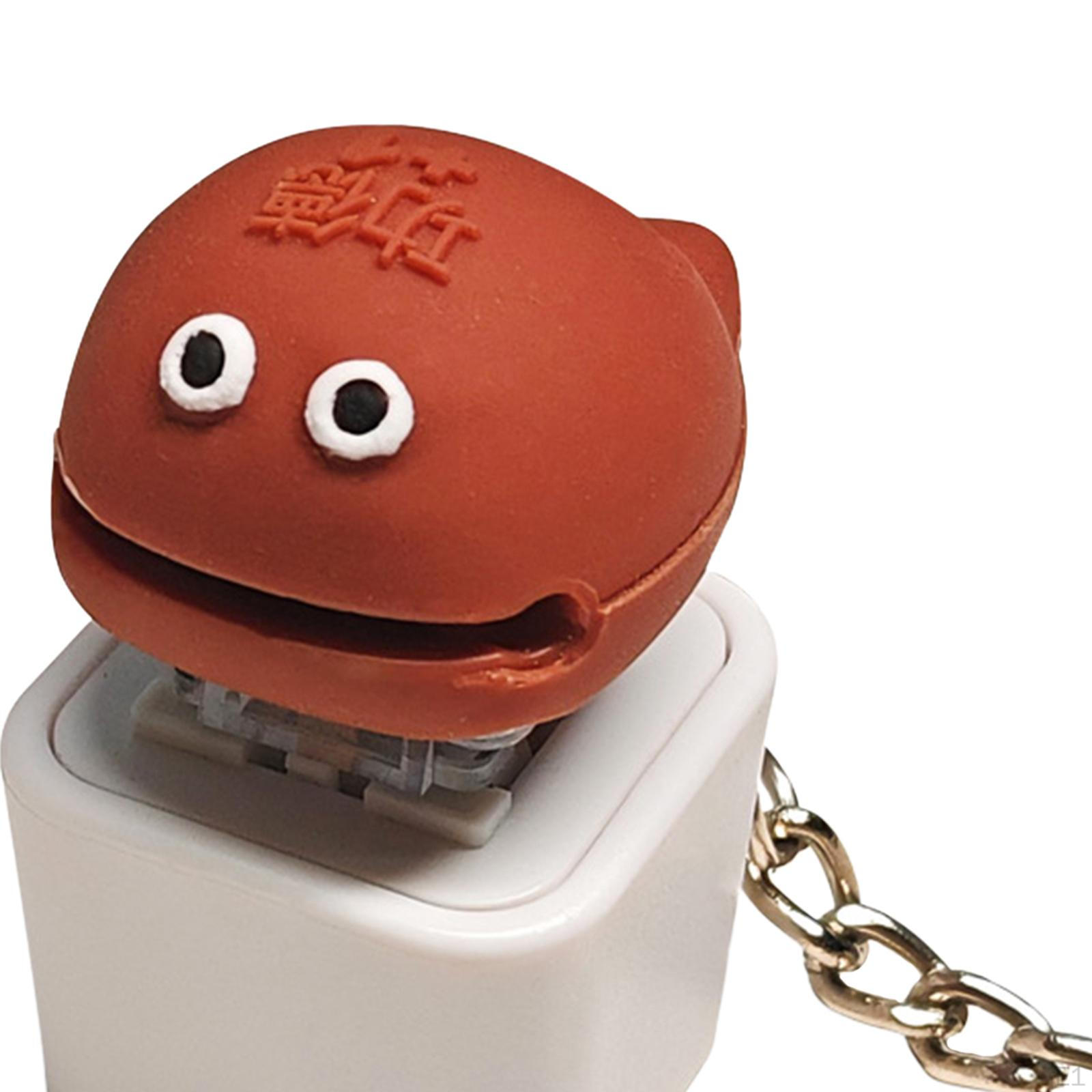 Деревянный брелок с рыбой — фото 2