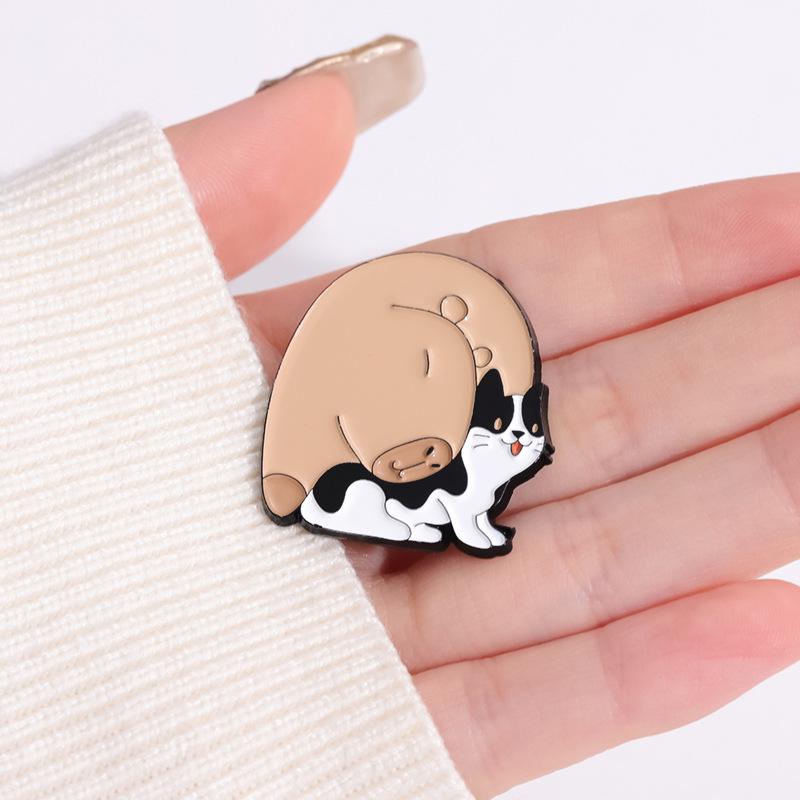 Versatile Cartoon Animal Metal Brooch - Turtle, Cat, and Guinea Pig Shapes