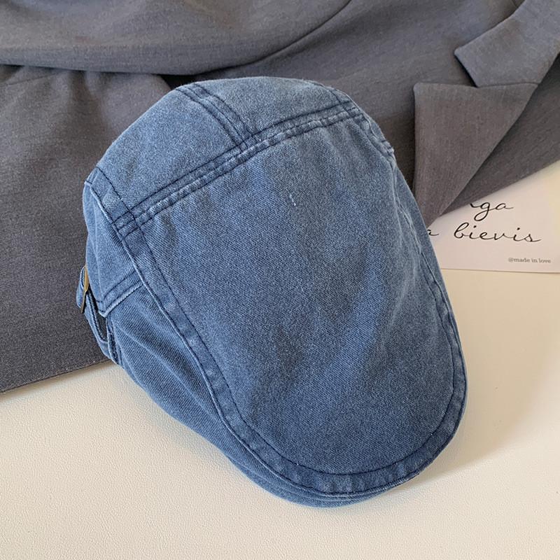 Fashionable Plain Vintage Beret Cap For Men And Women With Elegant Embroidery Spring For