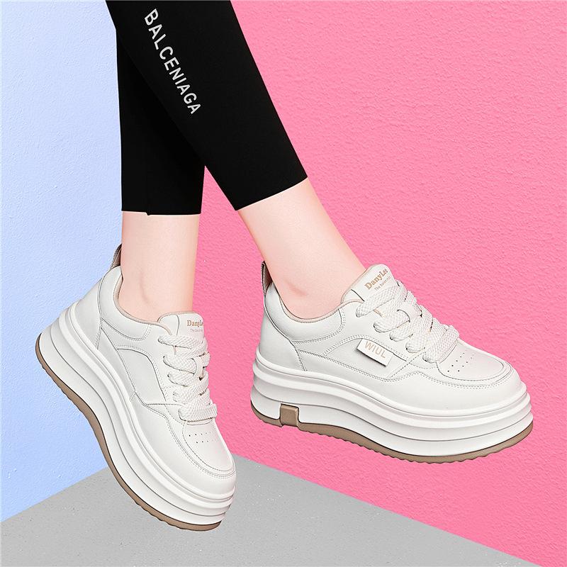 

Small ins wind high board shoes girls little white shoes lightweight soft sole sports casual trendy shoes 40