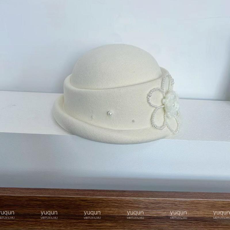 French Hepburn Style Pearl Flower Wool Fisherman's Hat Children Autumn and Winter Elegant Daughter Gold Wind Show Face Small Curling Top Hat