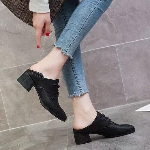Coarse heel British style small leather shoes women's 2025 autumn new square head retro college style lace-up student medium heel single shoes
