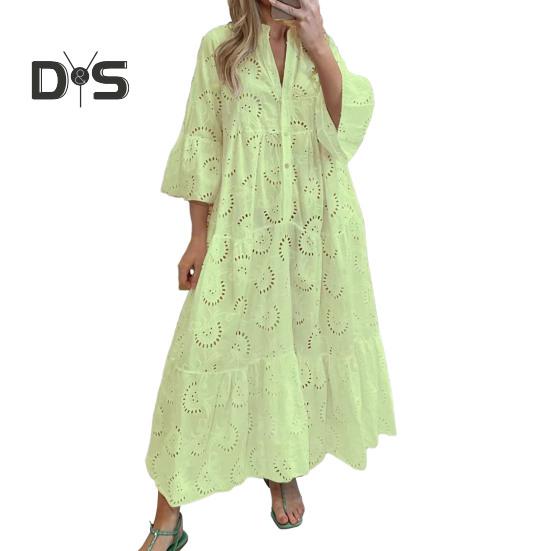 

Элегантное сплошное цветное кружевное платье макси с вышивкой, V-образным вырезом, расклешенными рукавами 3/4, ажурными пуговицами с цветочным узором, полупланка с рюшами и швом по подолу. 3XL жёлтый