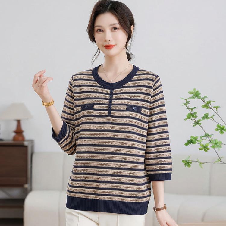Elegant Korean-Style Striped Knitwear T-Shirt for Women, Plus Size, Loose Fit, Five-Sleeve, Perfect for Middle-Aged & Elderly, Spring Wear.