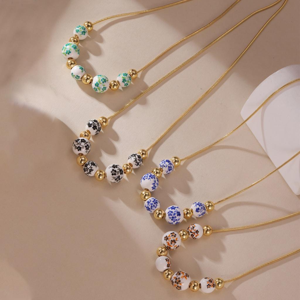 Temperament national style blue and white porcelain round bead fringed necklace, simple and versatile high-end necklace