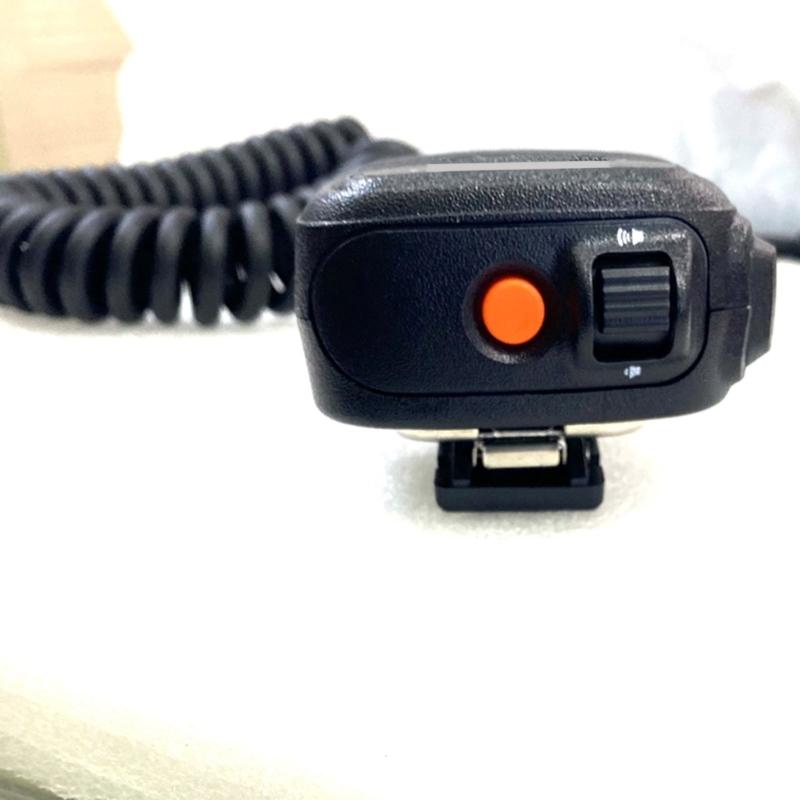 Shoulder Mic Replacement High Sensitivity Speaker Microphone Robusts Design Remote Speaker Mic for XIR P8668 GP328D