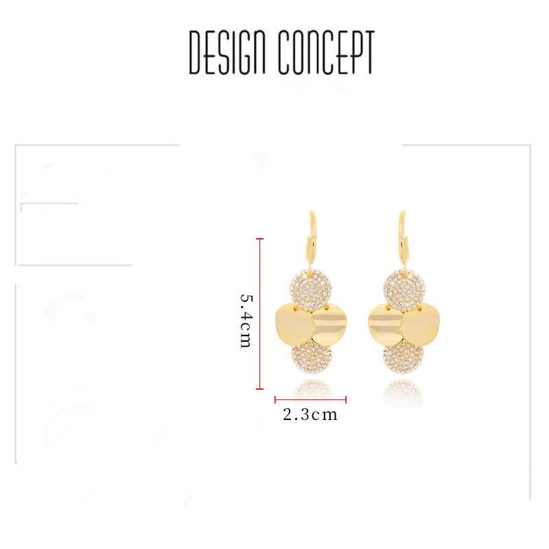 Personalized and Fashionable, Exaggerated Metal Round Earrings Color Matching Tassel Earrings Elegant and Luxurious Earrings
