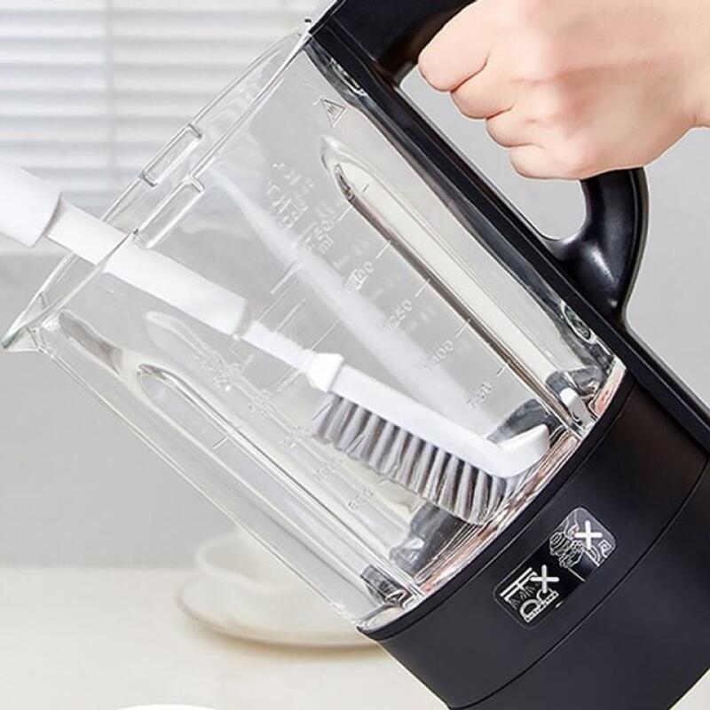 Multi-purpose cleaning brush for mixer, blender, and tumbler